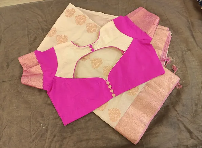 Kavi's Boutique